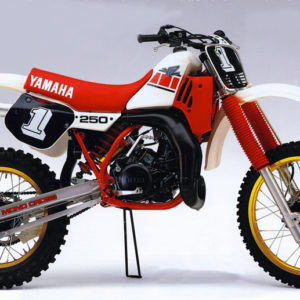 Yamaha YZ 250 1985 red decals kit